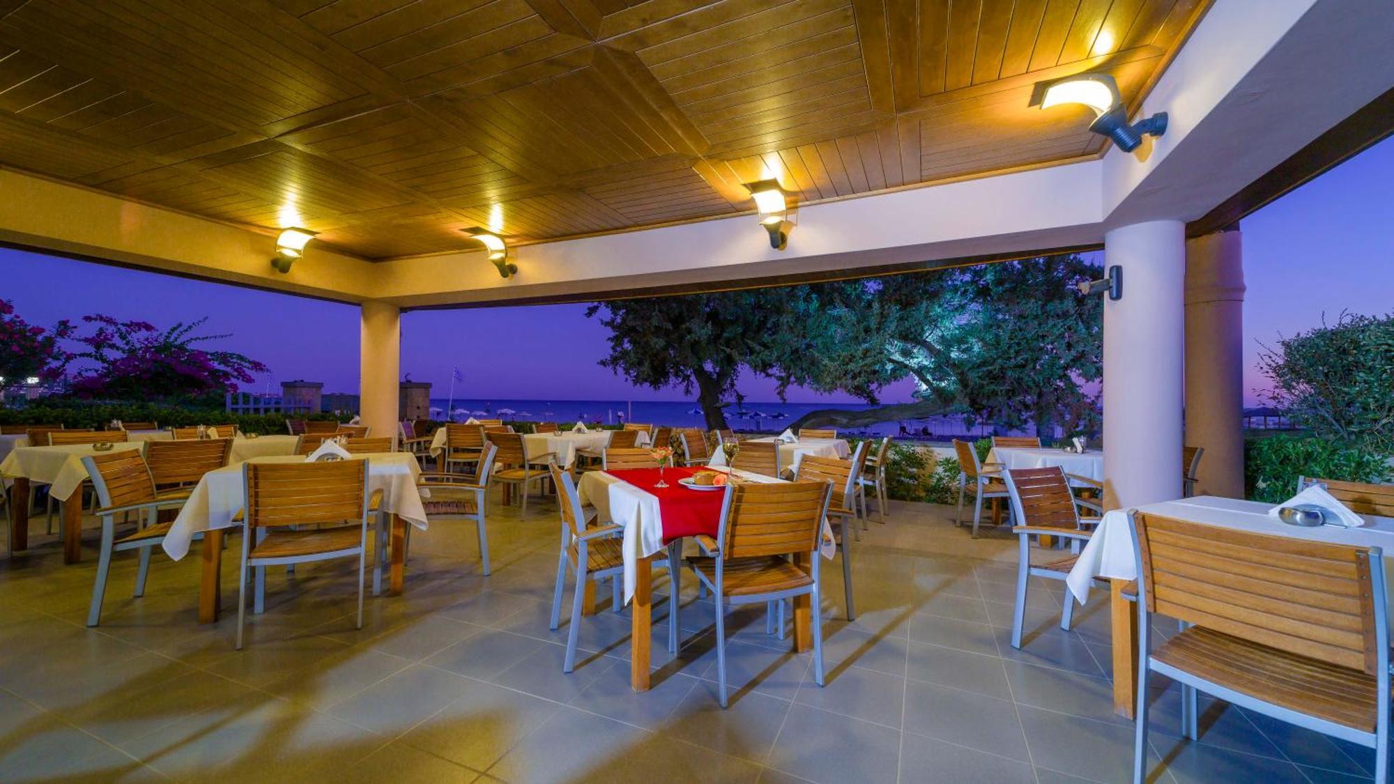 Amaryllis Front Beach Hotel Лардос Экстерьер фото