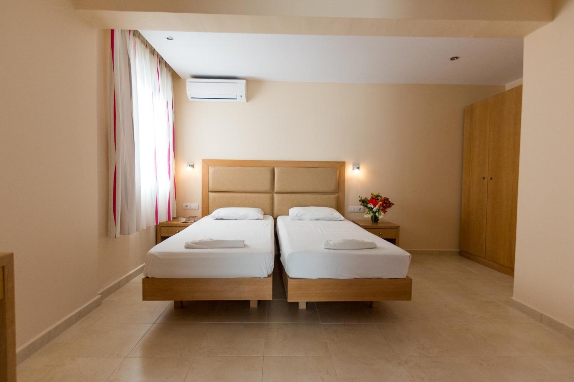 Amaryllis Front Beach Hotel Лардос Экстерьер фото